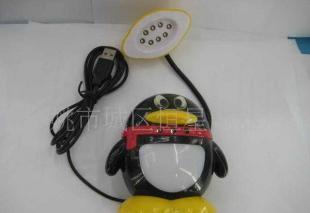 多功能迷你手持扇與LED小臺(tái)燈的禮品應(yīng)用