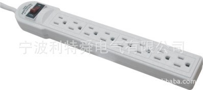 專業(yè)美式插線板工廠 供應(yīng)8孔帶雷擊保護(hù)排插，附帶小夜燈功能